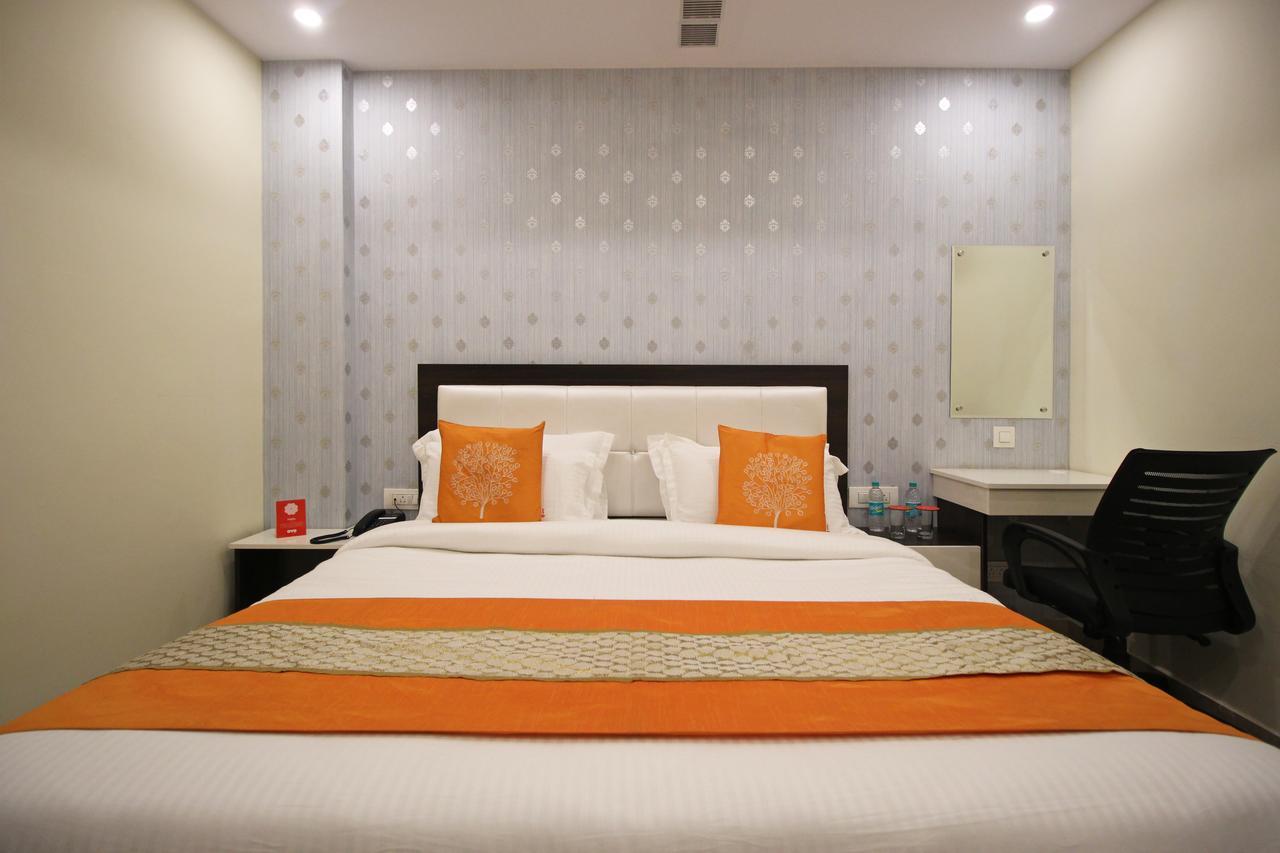 Oyo 8132 Hotel Kukreja Dehradun Zewnętrze zdjęcie