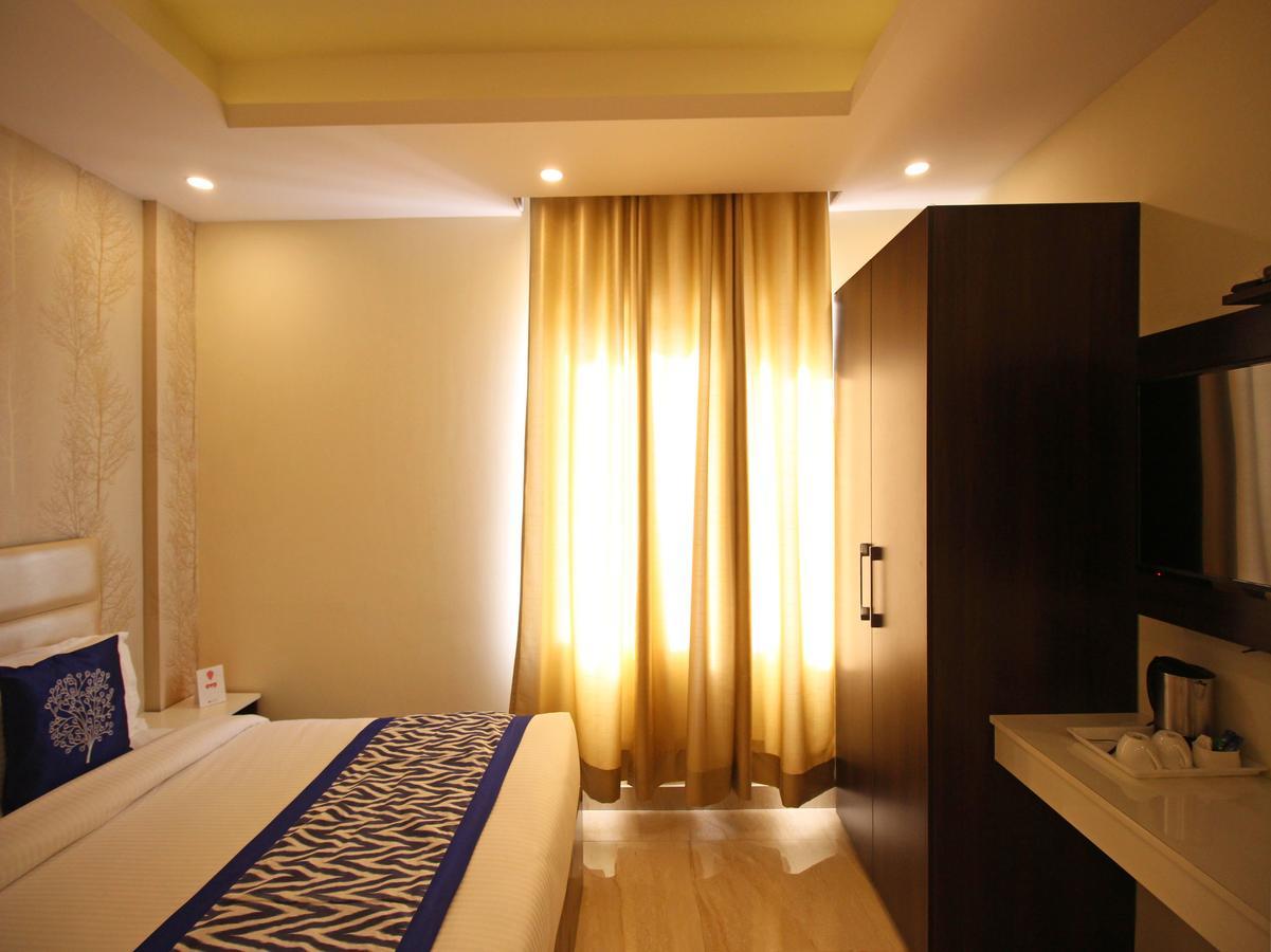 Oyo 8132 Hotel Kukreja Dehradun Zewnętrze zdjęcie